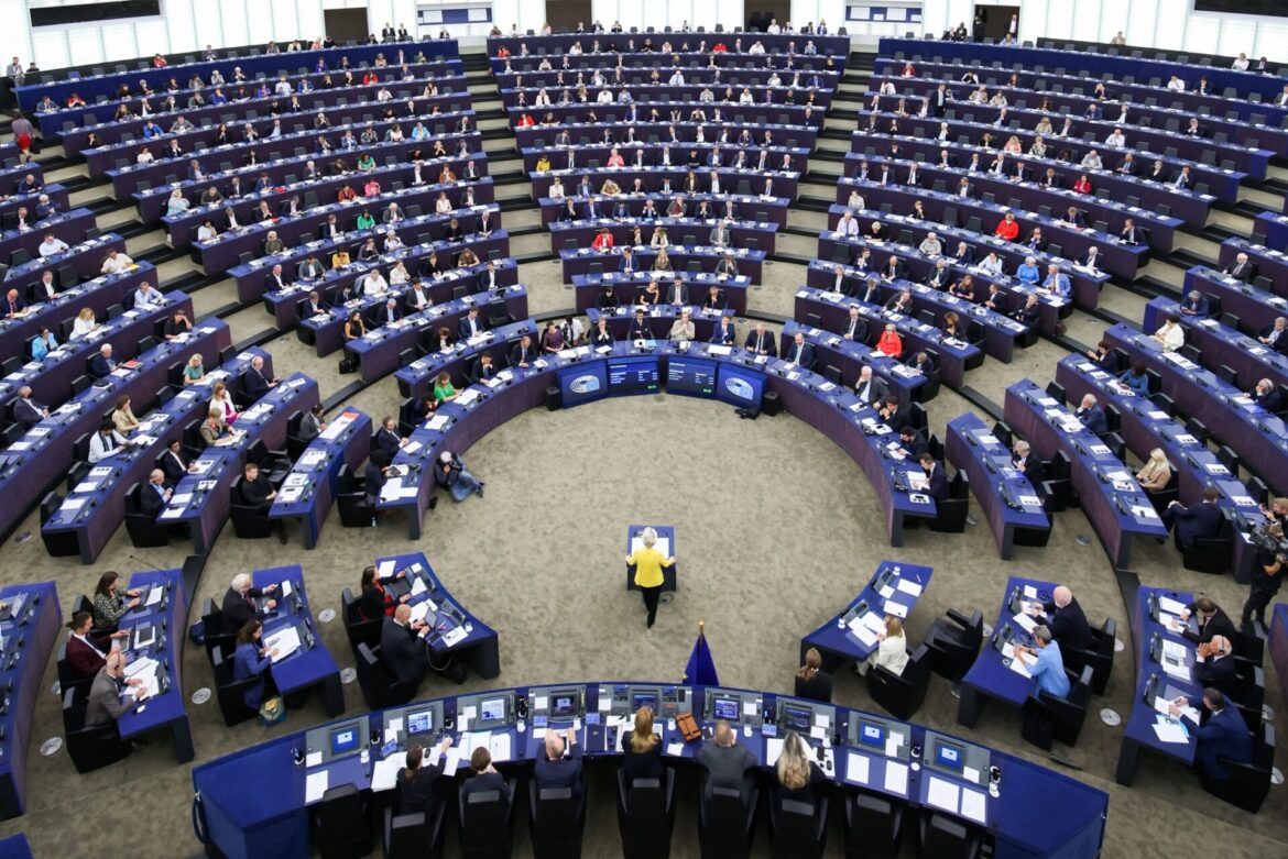 PARLAMENTO EUROPEO